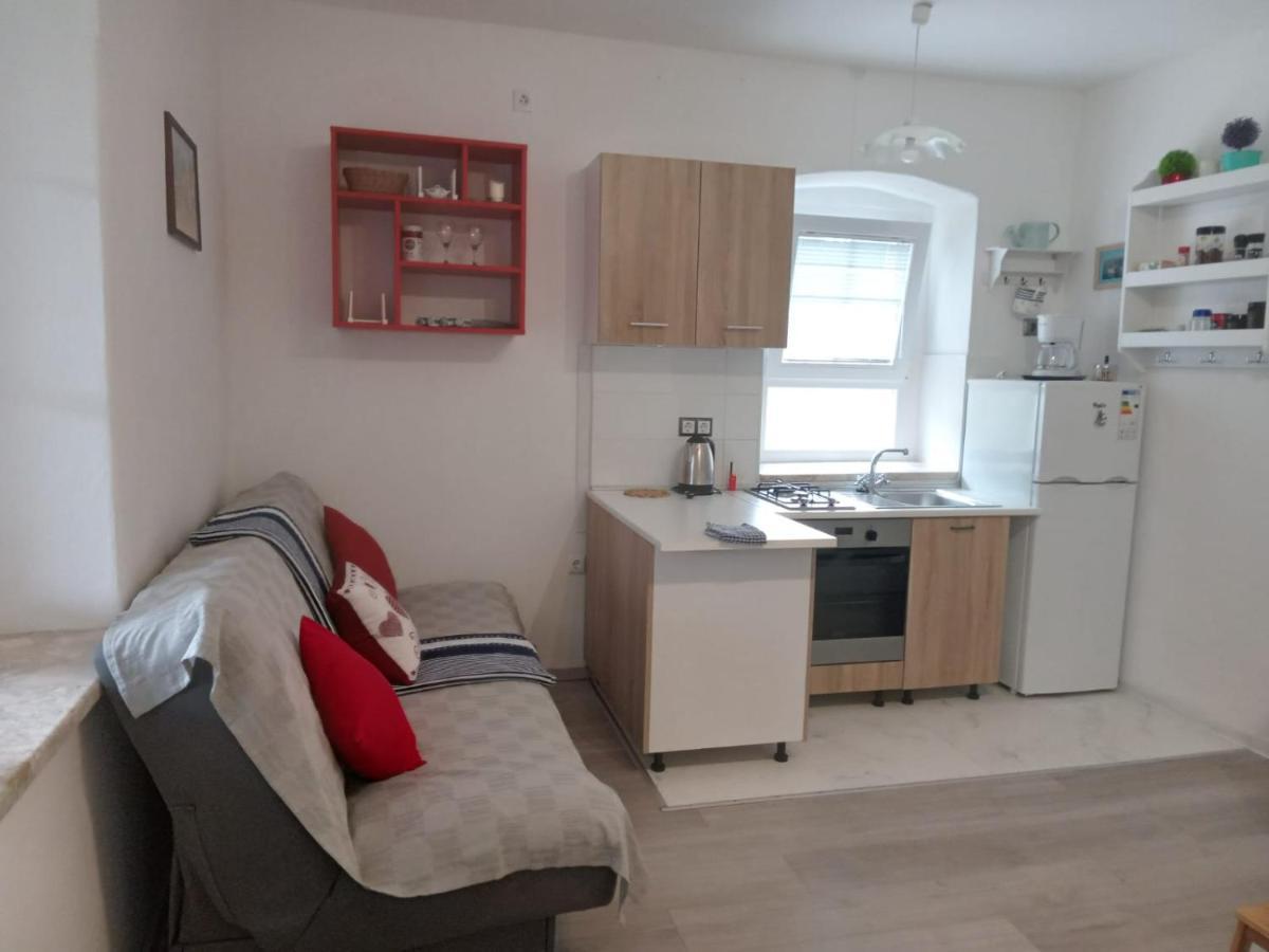 Kastelanic apartman Brbinj Bagian luar foto