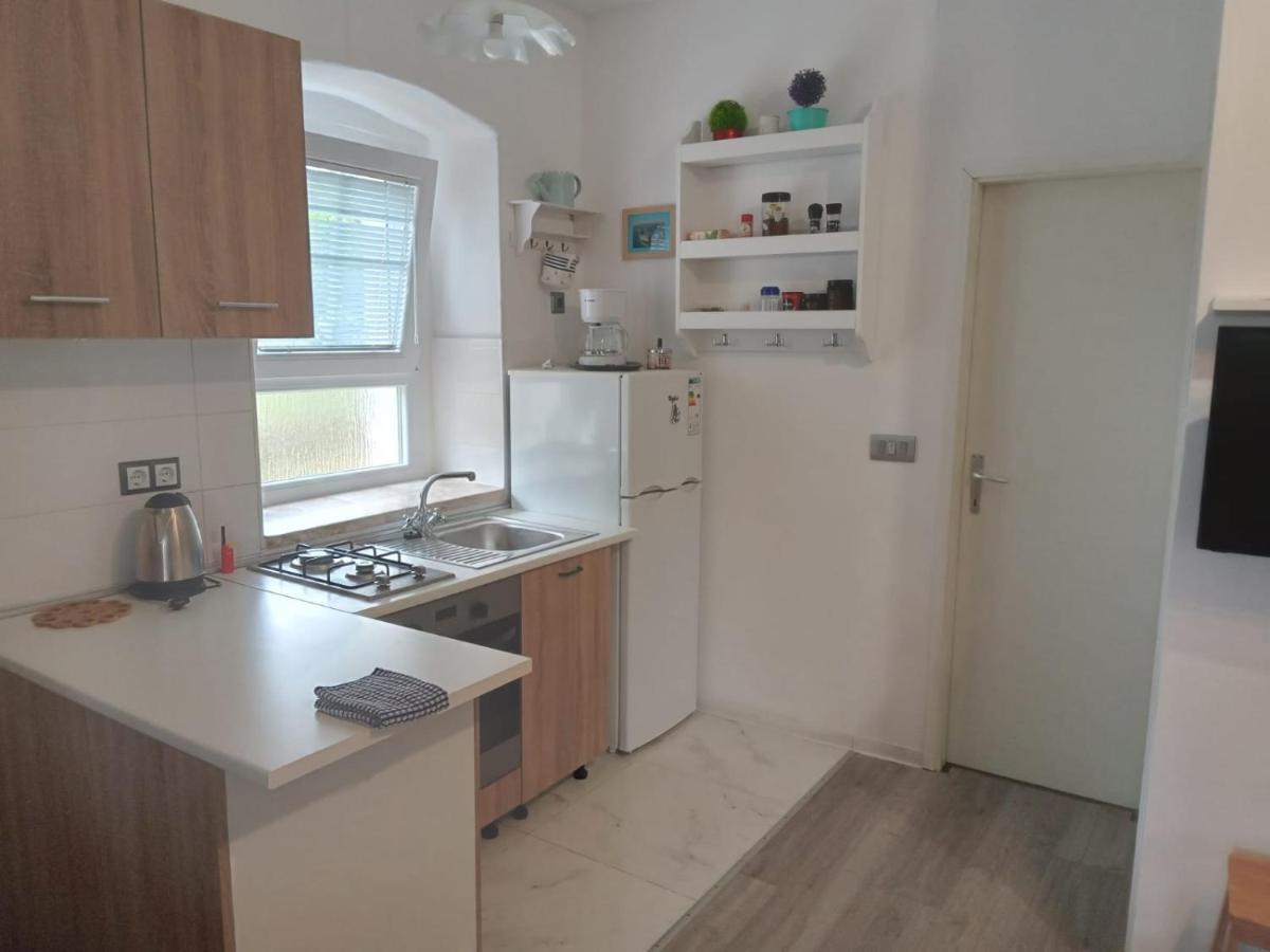 Kastelanic apartman Brbinj Bagian luar foto